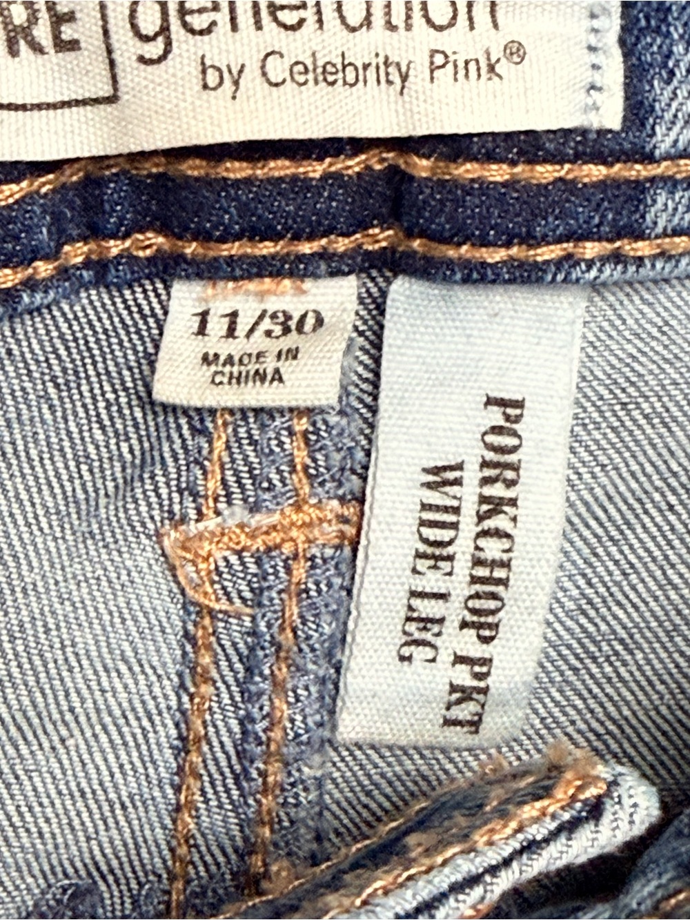 RE Generation by Celebrity Pink Wide Leg Jeans Women’s 11/30 Light Wash - Picture 9 of 10